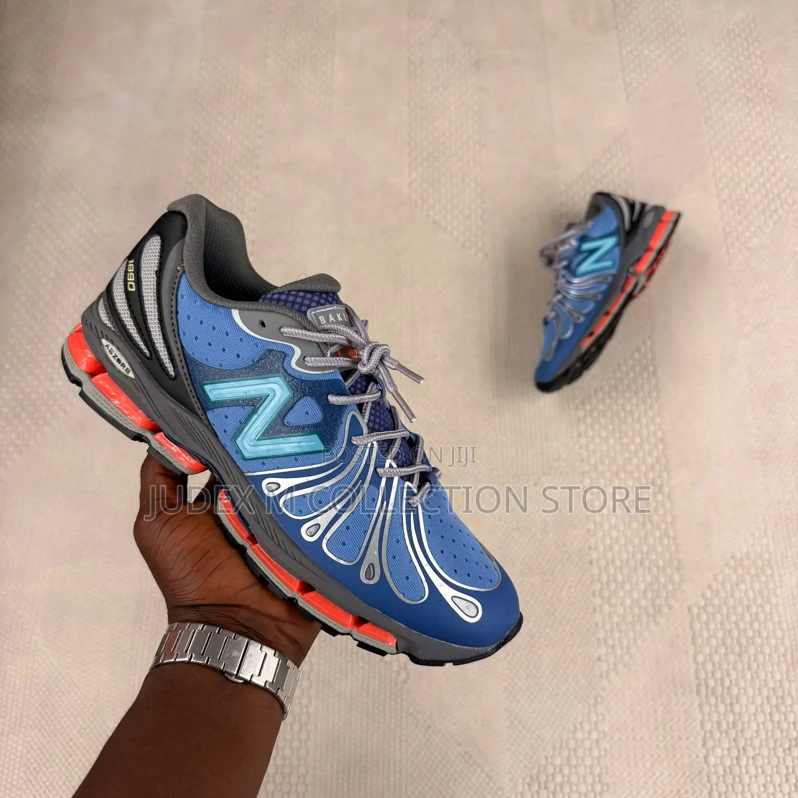 New Balance Abzorb Sneaker