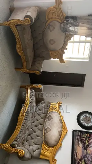 Complete Set of Royal Chairs