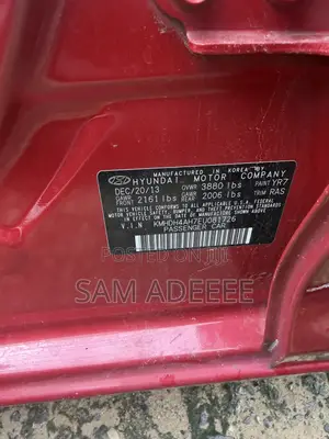 Hyundai Elantra Limited Sedan FWD (1.8L 4cyl 6A) 2013 Red