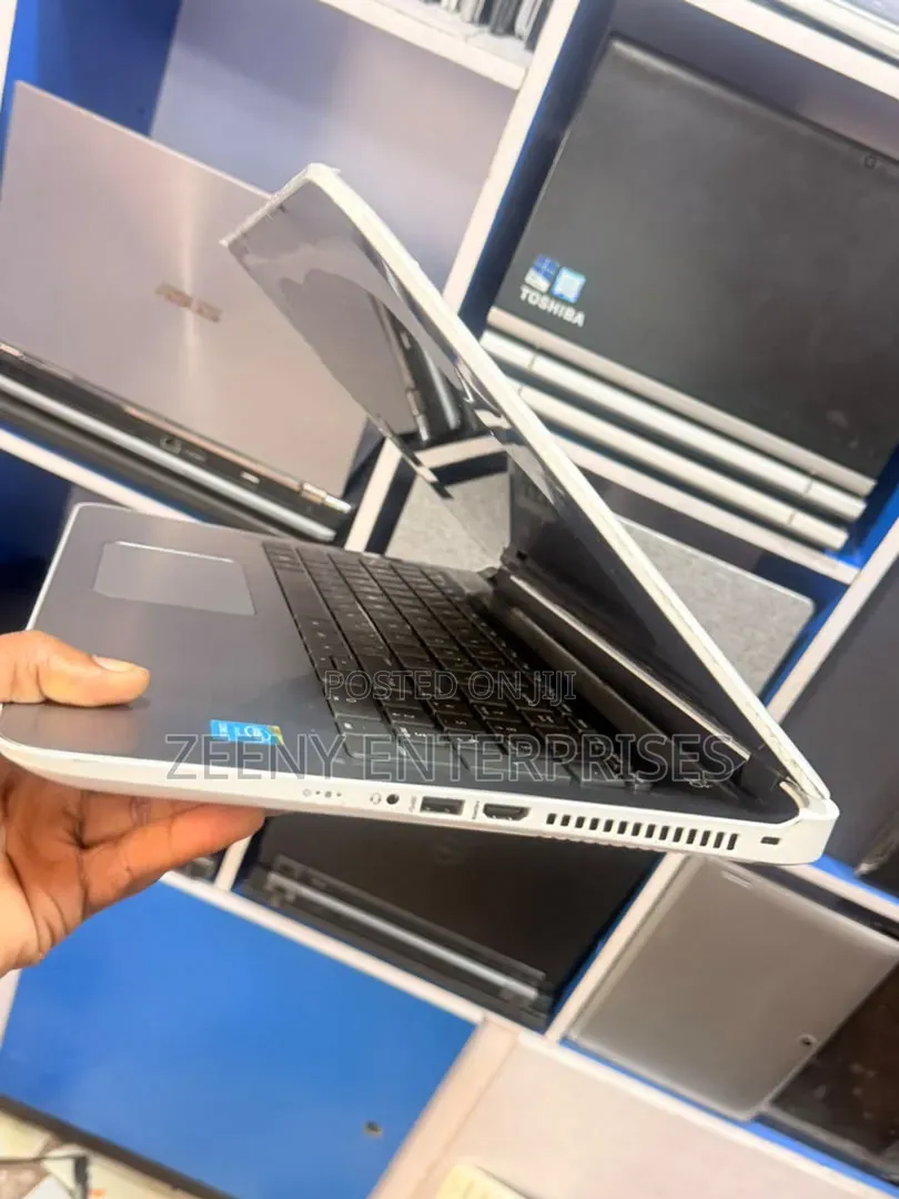Laptop HP Pavilion 15 8GB Intel Core i5 HDD 500GB
