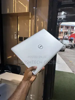 Laptop Dell Inspiron 15 8GB Intel Core i5 SSD 256GB
