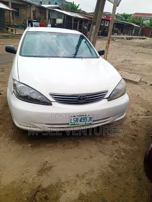 Toyota Camry 2004 White