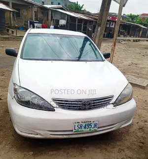 Toyota Camry 2004 White