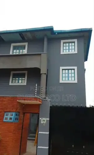 9bdrm Duplex in Estate, Adeniyi Jones for rent