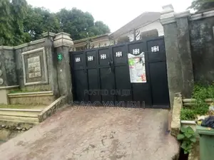 4bdrm Bungalow in Gwarimpa, Dawaki for sale