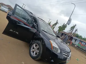 Nissan Rogue 2011 Black