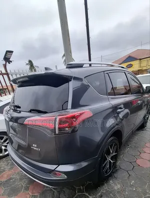 Toyota RAV4 2018 Gray
