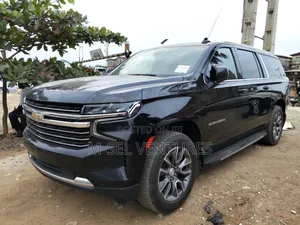 Chevrolet Suburban 2022 Black