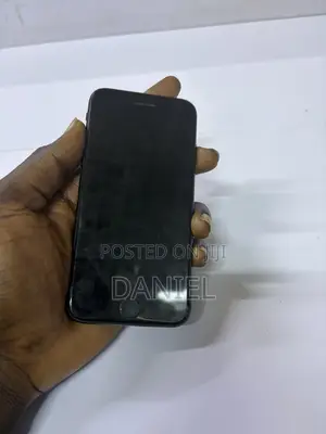 Apple iPhone 8 64 GB Black