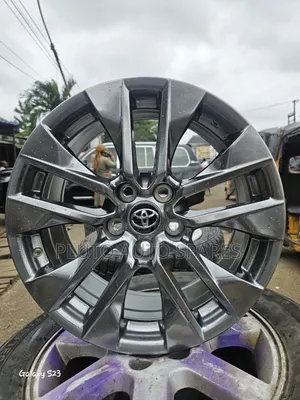 Camry Alloy Rim 17'inches Set