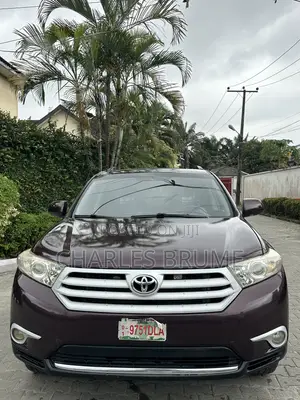 Toyota Highlander Limited 2012 Red