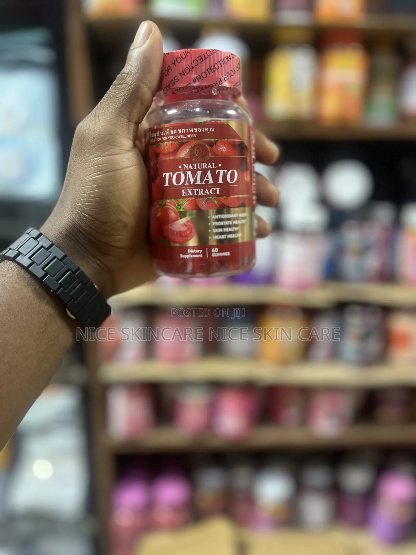 Natural Tomato Extract Gummies