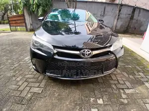 Toyota Camry SE 4dr Sedan (2.5L 4cyl 6A) 2016 Black