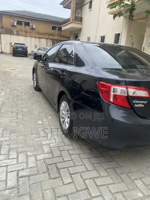 Toyota Camry LE 4dr Sedan (2.5L 4cyl 6A) 2013 Black