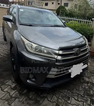 Toyota Highlander Limited Platinum 4x2 V6 (3.5L 6cyl 8A) 2017 Gray