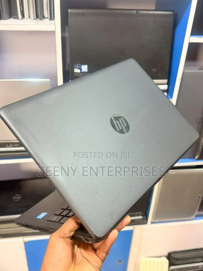 Laptop HP 15-dw3031 4GB Intel Pentium HDD 320GB