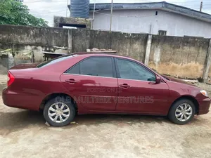 Toyota Camry 2002 Red