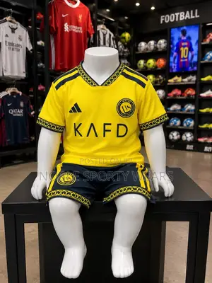 Al Nassr Kid Jerseys Aged 1 Year to 14 Years Children Jersey.