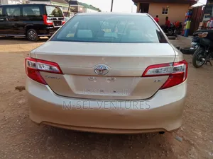 Toyota Camry 2012 Gold