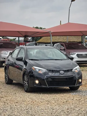 Toyota Corolla 2016 Black