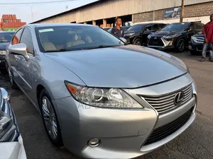 Lexus ES 2013 Silver
