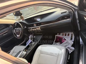 Lexus ES 2013 Silver