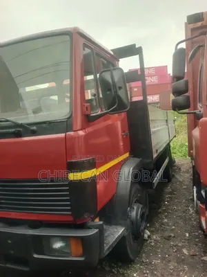 1517 Pickup Truck 6 Tyres (Foreign Used)
6 Cylinder.