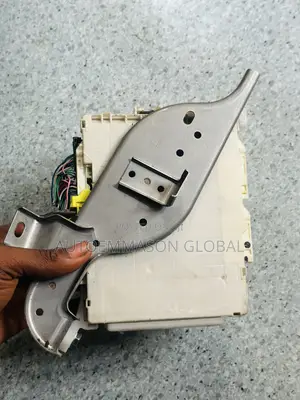 Lexus GX460 Interior Fusebox/BCM (2017-2019)