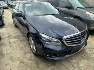 Mercedes-Benz E350 Base 4dr Sedan RWD (3.5L 6cyl 7A) 2015 Blue