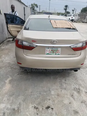Lexus ES 2016 Gold