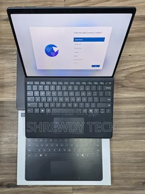 Laptop Microsoft Surface Pro 11th Edition, a Copilot+ PC 16GB SSD 512GB