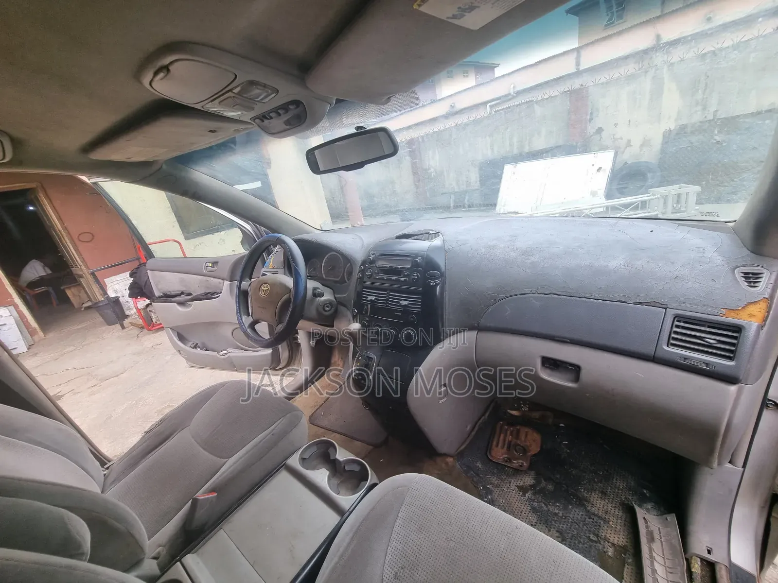 Toyota Sienna 2006 Gray