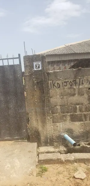 A Full Plot of Land With 3bedroom Foundation