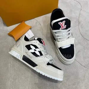 Louis Vuitton LV Trainer Sneakers