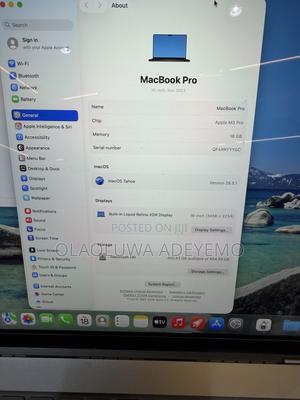 Laptop Apple MacBook Pro 2023 M3 Pro 18GB Apple M3 Pro SSD 500GB