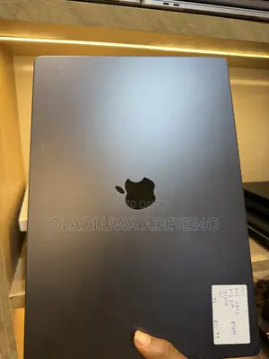 Laptop Apple MacBook Pro 2023 M3 Pro 18GB Apple M3 Pro SSD 500GB