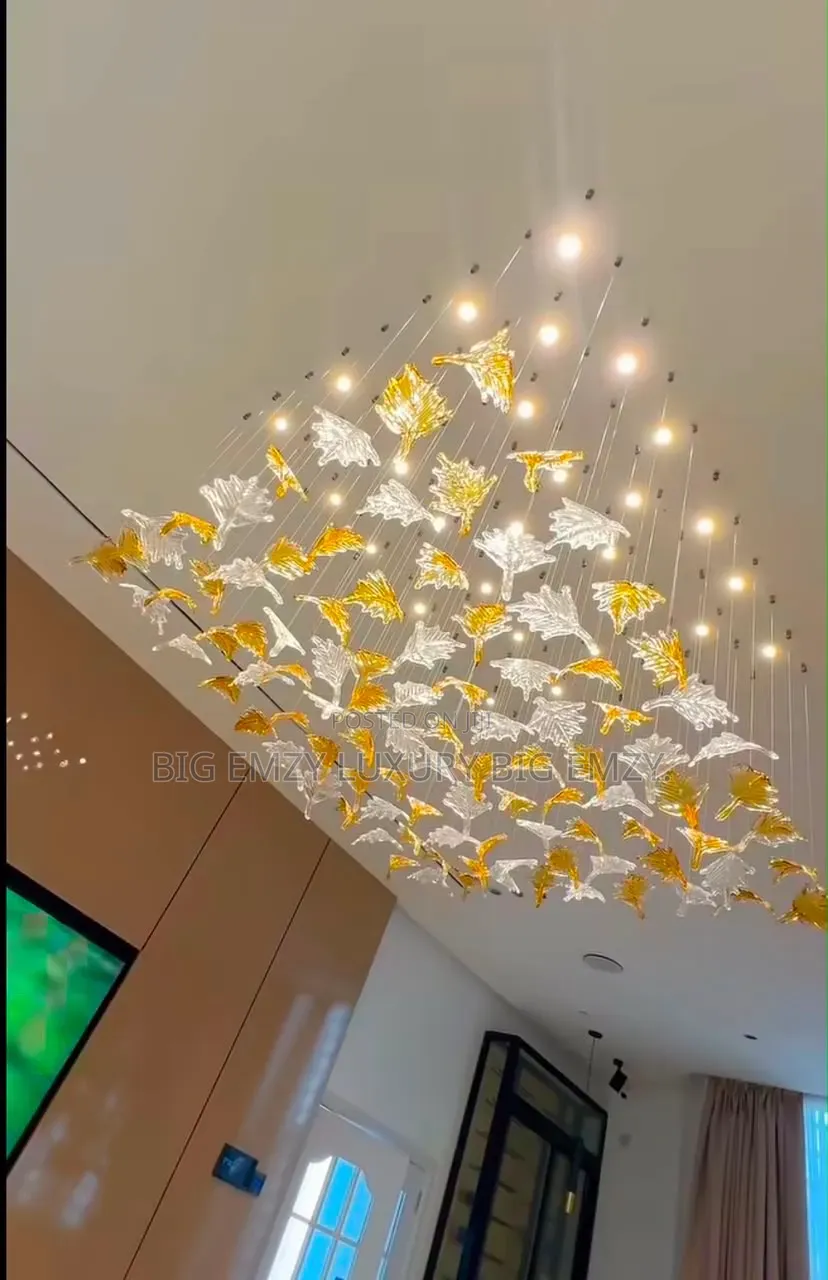 By 26 Drop Modern Luxurious Chandelier Light.