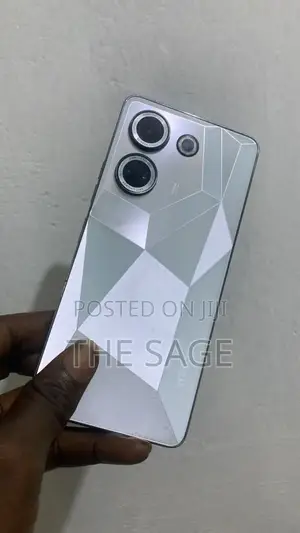 Tecno Camon 20 256 GB White