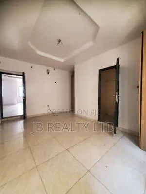 3bdrm Block of Flats in Lekki for rent