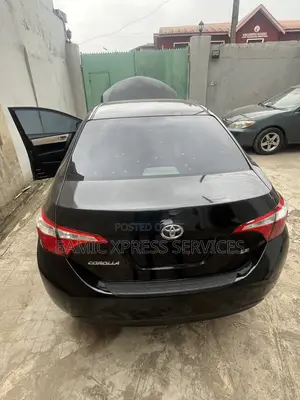 Toyota Corolla 2014 Black