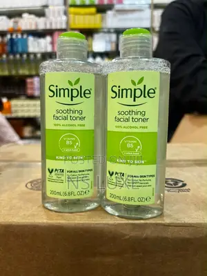 Simple Facial Toner by Dozen