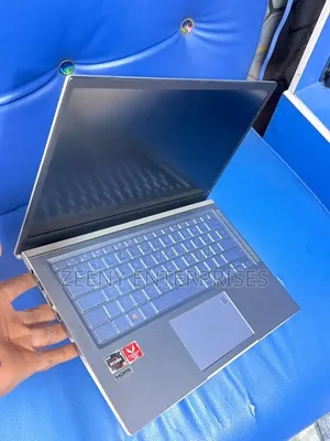 Laptop Asus ZenBook UX430UA 8GB AMD Ryzen 5 SSD 512GB