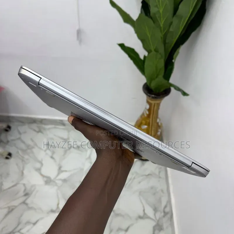 Laptop HP EliteBook 1040 G3 8GB Intel Core i5 SSD 256GB