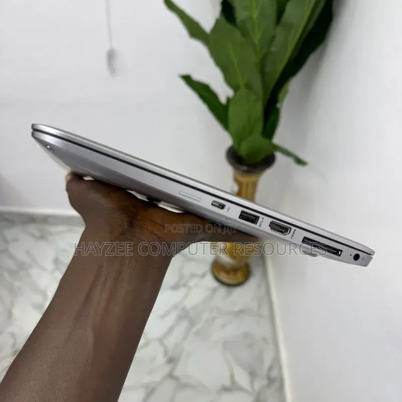 Laptop HP EliteBook 1040 G3 8GB Intel Core i5 SSD 256GB