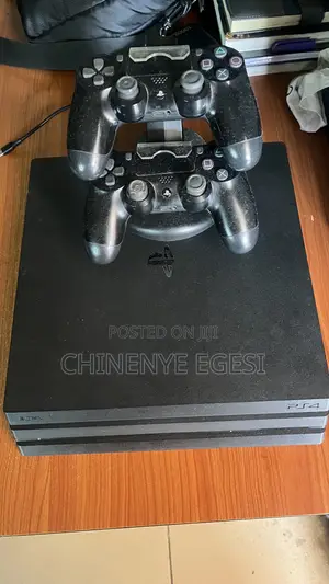 Play Station 4pro