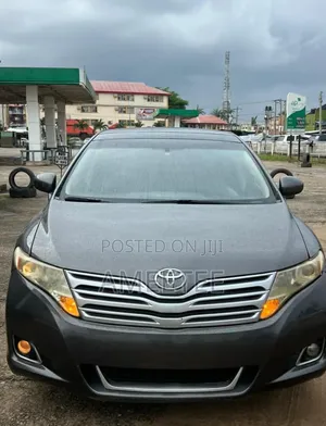 Toyota Venza 2011 Gray