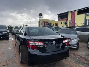 Toyota Camry SE Sport 4dr Sedan (2.5L 4cyl 6A) 2014 Black