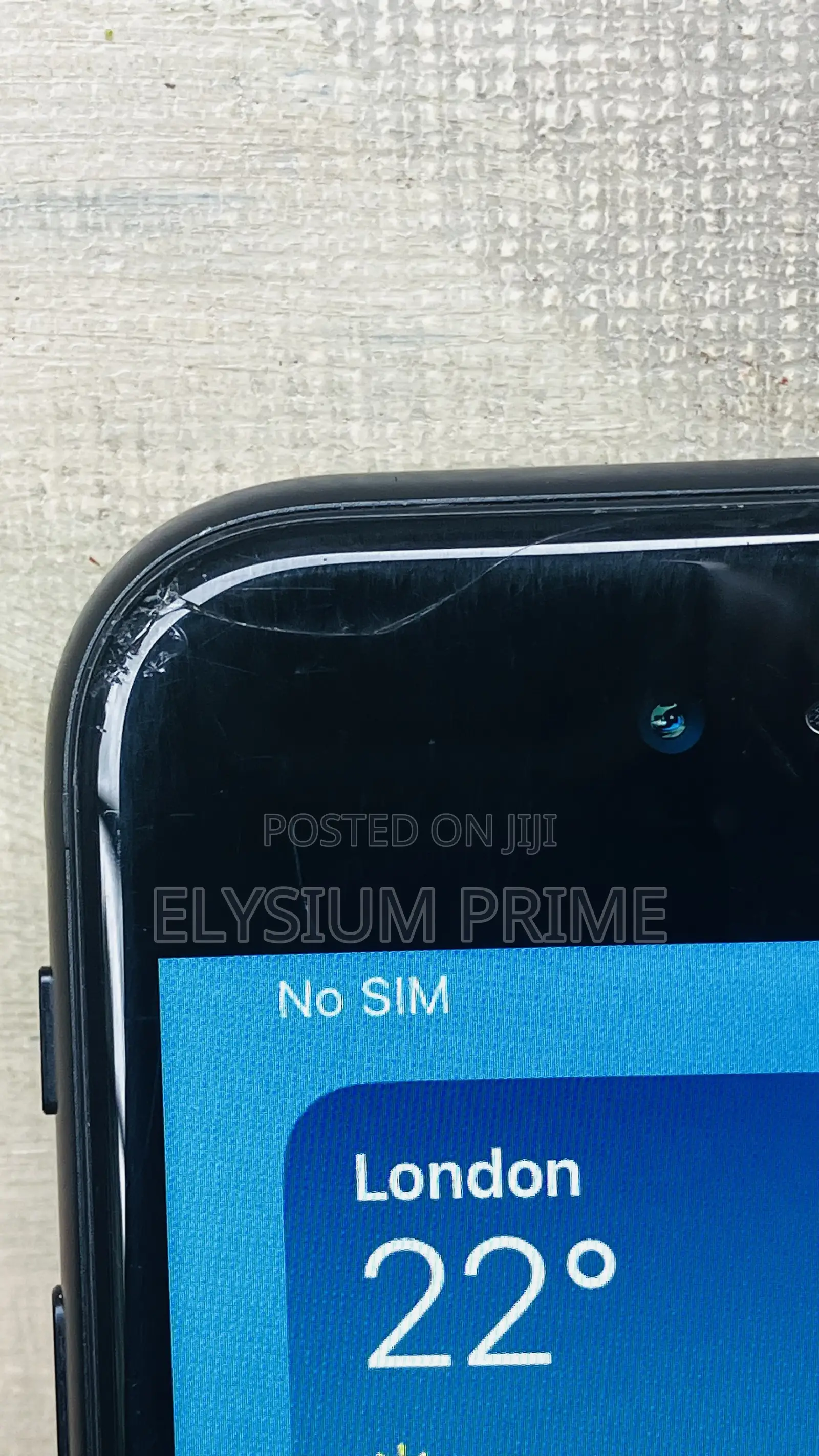Apple iPhone SE 128 GB Black