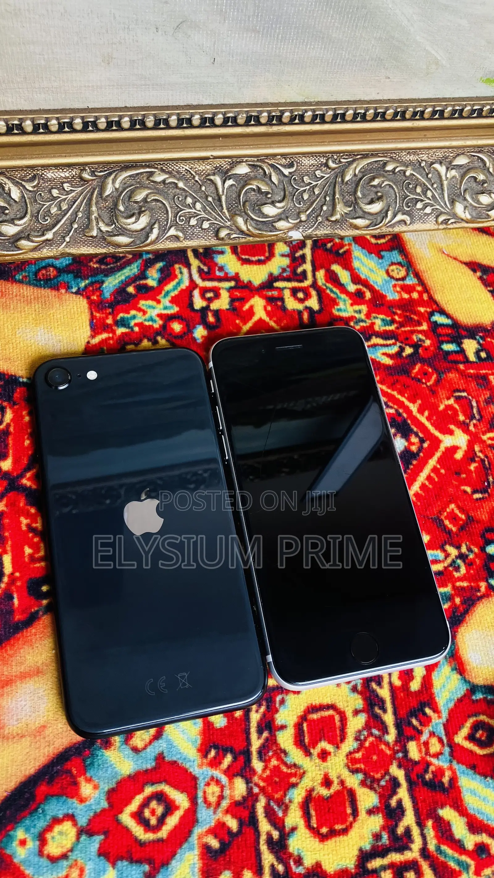 Apple iPhone SE 128 GB Black