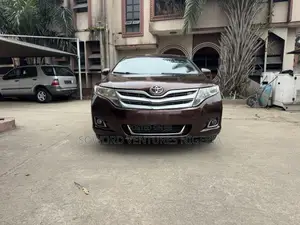 Toyota Venza 2010 Brown